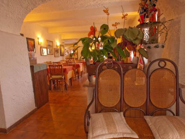 Hotel Rondanino Ланцо-д’Интельви Экстерьер фото