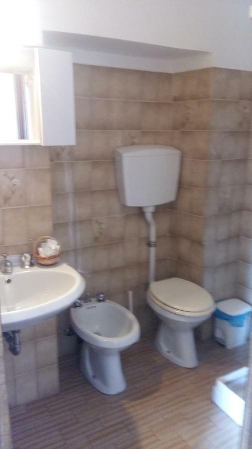 Hotel Rondanino Ланцо-д’Интельви Экстерьер фото